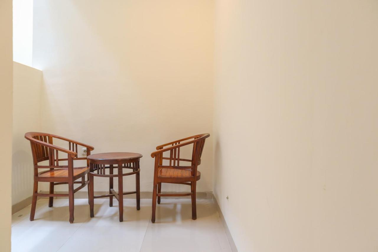 Oyo 2768 Oq Residence Jakarta Bagian luar foto